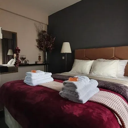 בית נופש Oikos Selinolithos *