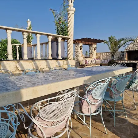 Dom wakacyjny Oikos Selinolithos Alaminos