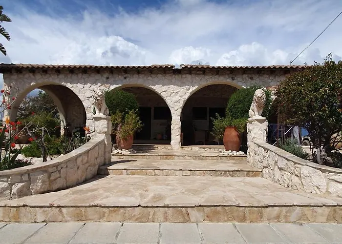 Oikos Selinolithos Σπίτι διακοπών *