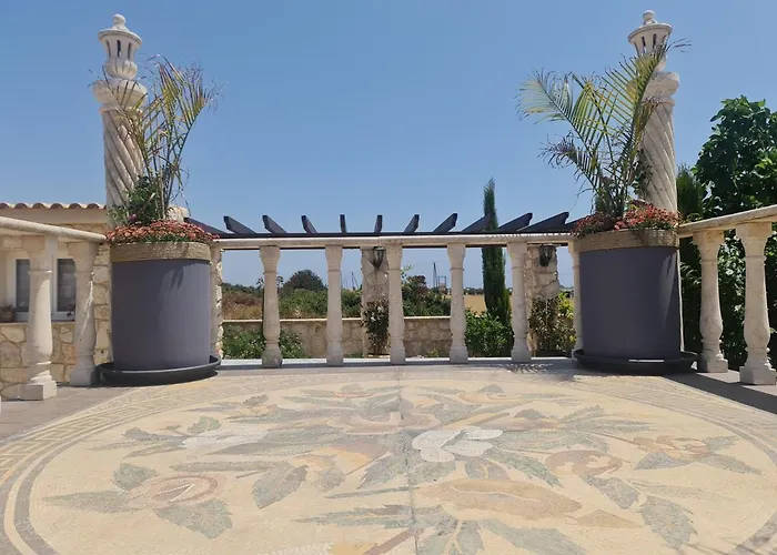 Oikos Selinolithos * Alaminos